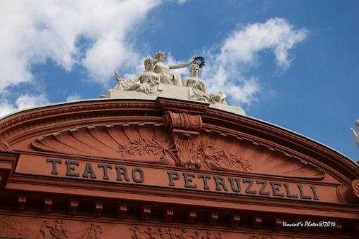 Bari, Petruzzelli theatre